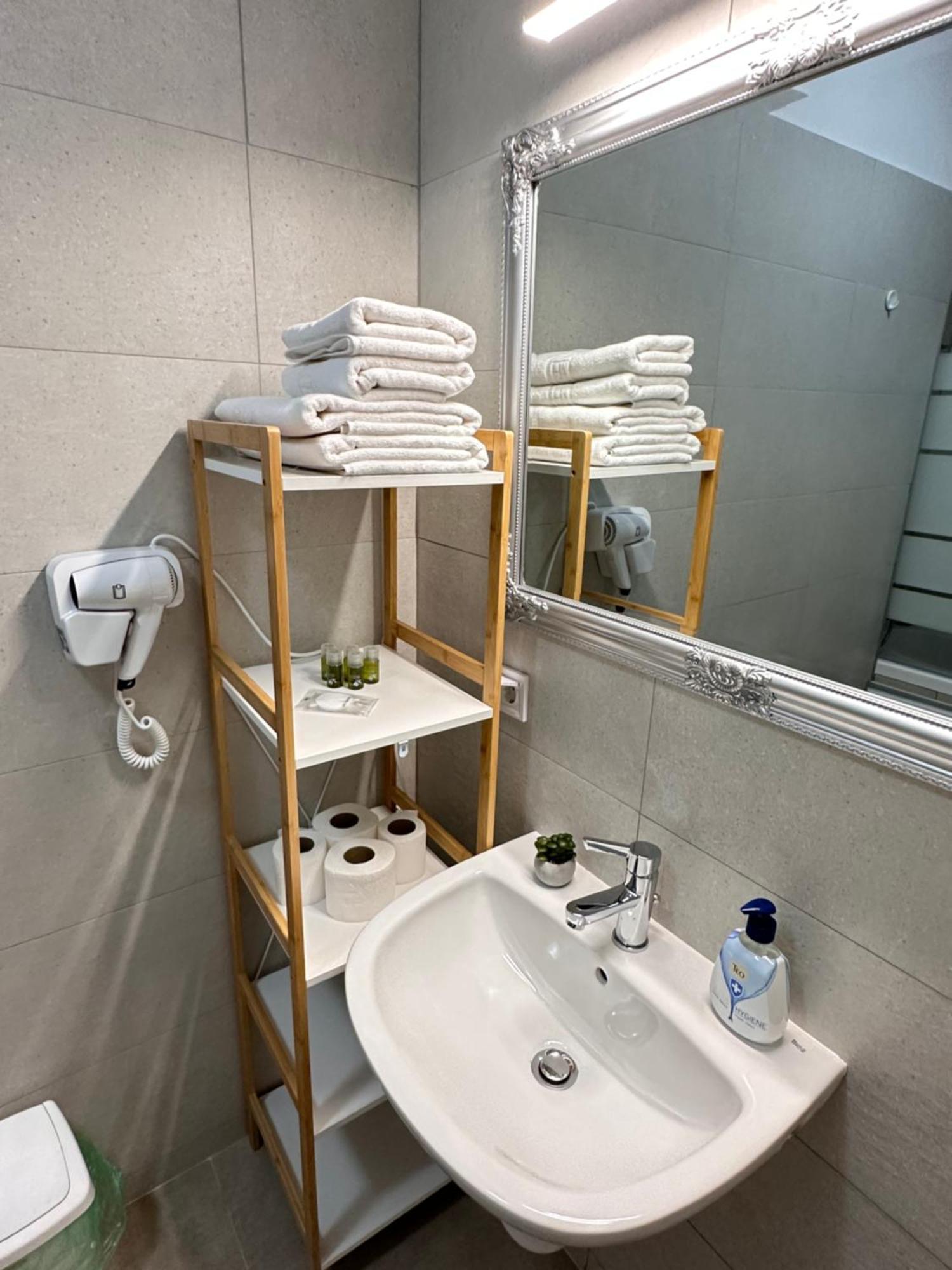 Cozy Luxury Apartments - Coresi Mall #Брашов Экстерьер фото
